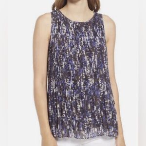 NWT Halogen Sleeveless Pleated Georgette Floral Top